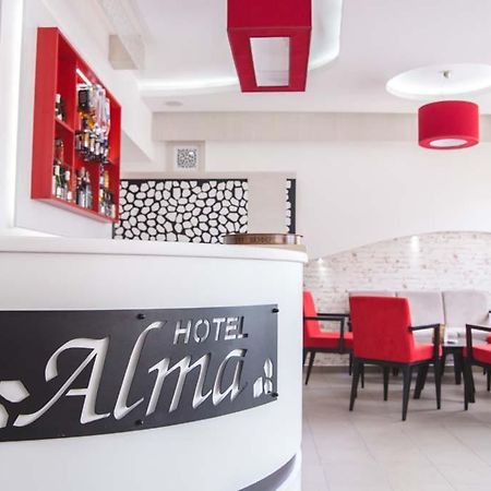 Garni Hotel Alma Пирот Экстерьер фото