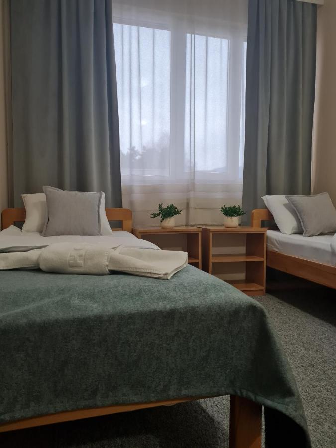 Garni Hotel Alma Пирот Экстерьер фото