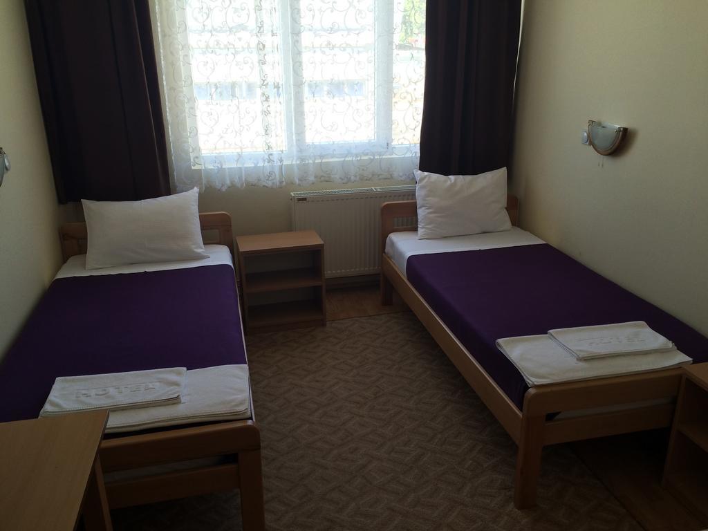 Garni Hotel Alma Пирот Номер фото
