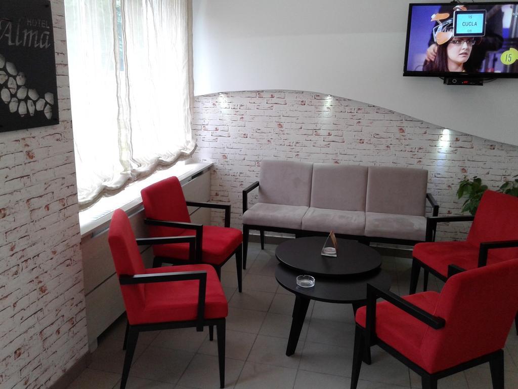 Garni Hotel Alma Пирот Экстерьер фото