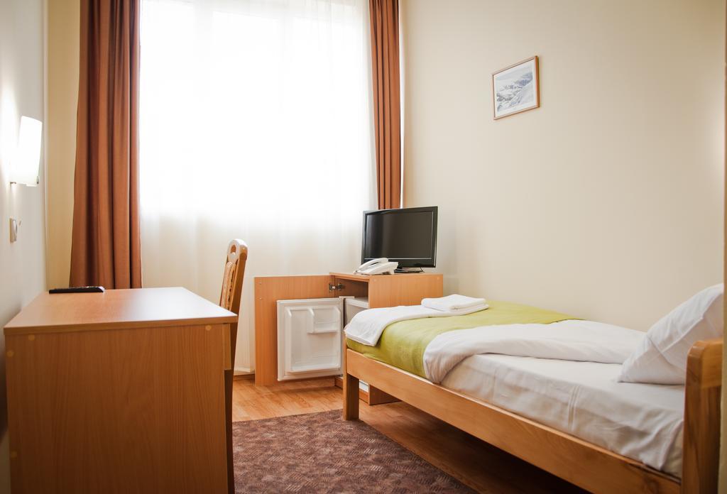 Garni Hotel Alma Пирот Номер фото