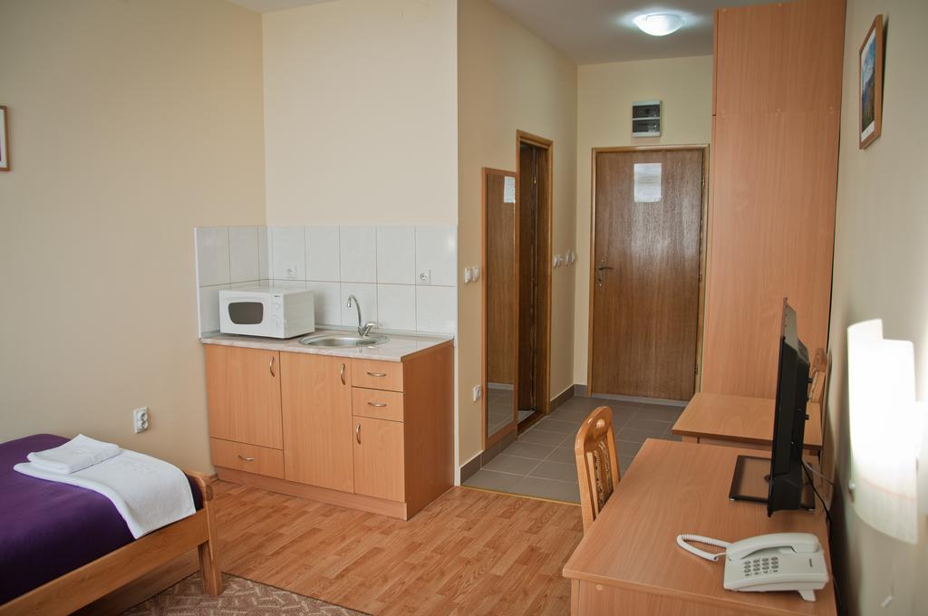 Garni Hotel Alma Пирот Номер фото