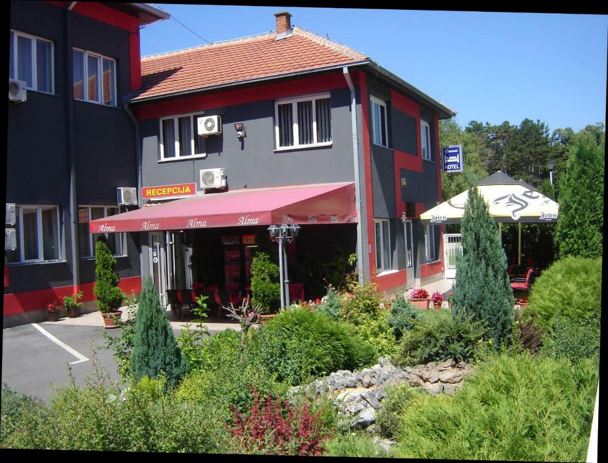 Garni Hotel Alma Пирот Экстерьер фото